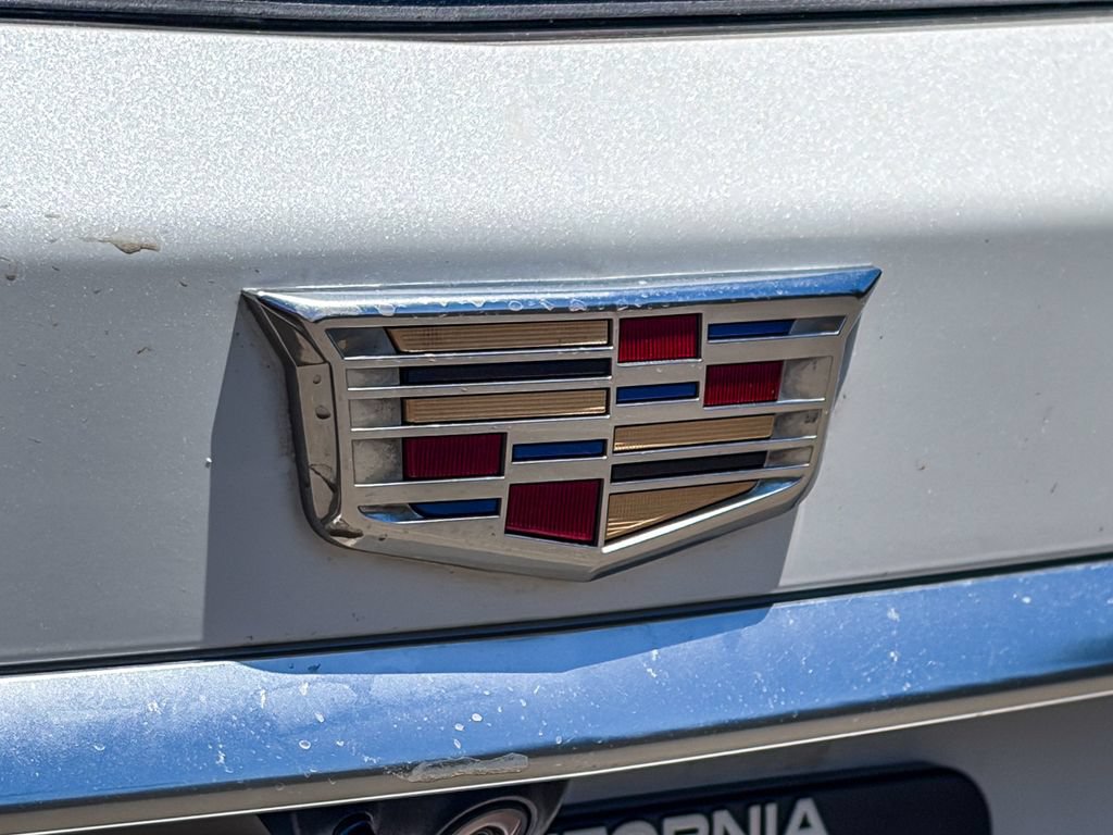 Certified 2024 Cadillac XT6 Luxury w/ LPO, Floor Liner Package FWD image 4