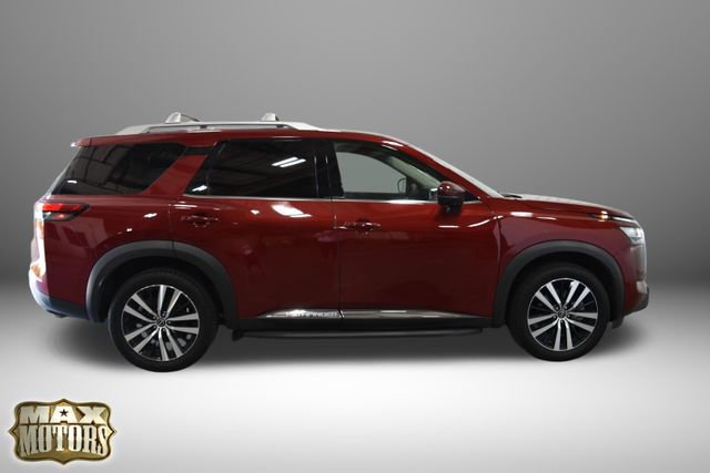 Used 2023 Nissan Pathfinder Platinum w/ Lighting Package (N93) image 6