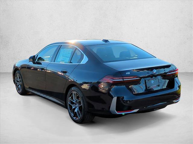 Used 2026 BMW i5 eDrive40 w/ Convenience Package image 9