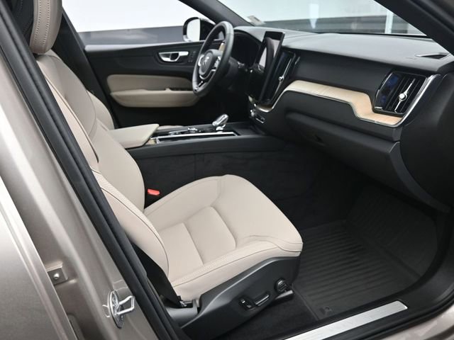 Used 2026 Volvo XC60 B5 Plus w/ Protection Package Premier image 29