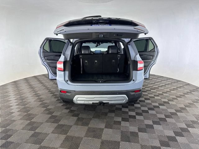 Used 2025 Honda Pilot TrailSport image 19