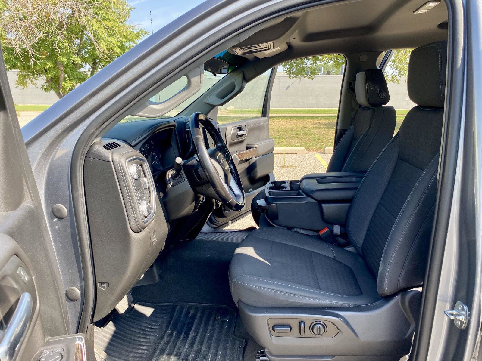 Used 2021 GMC Sierra 1500 Elevation image 2