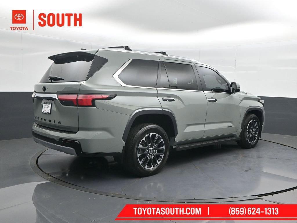 Used 2024 Toyota Sequoia Limited w/ Tow Technology Package AWD/4WD image 2