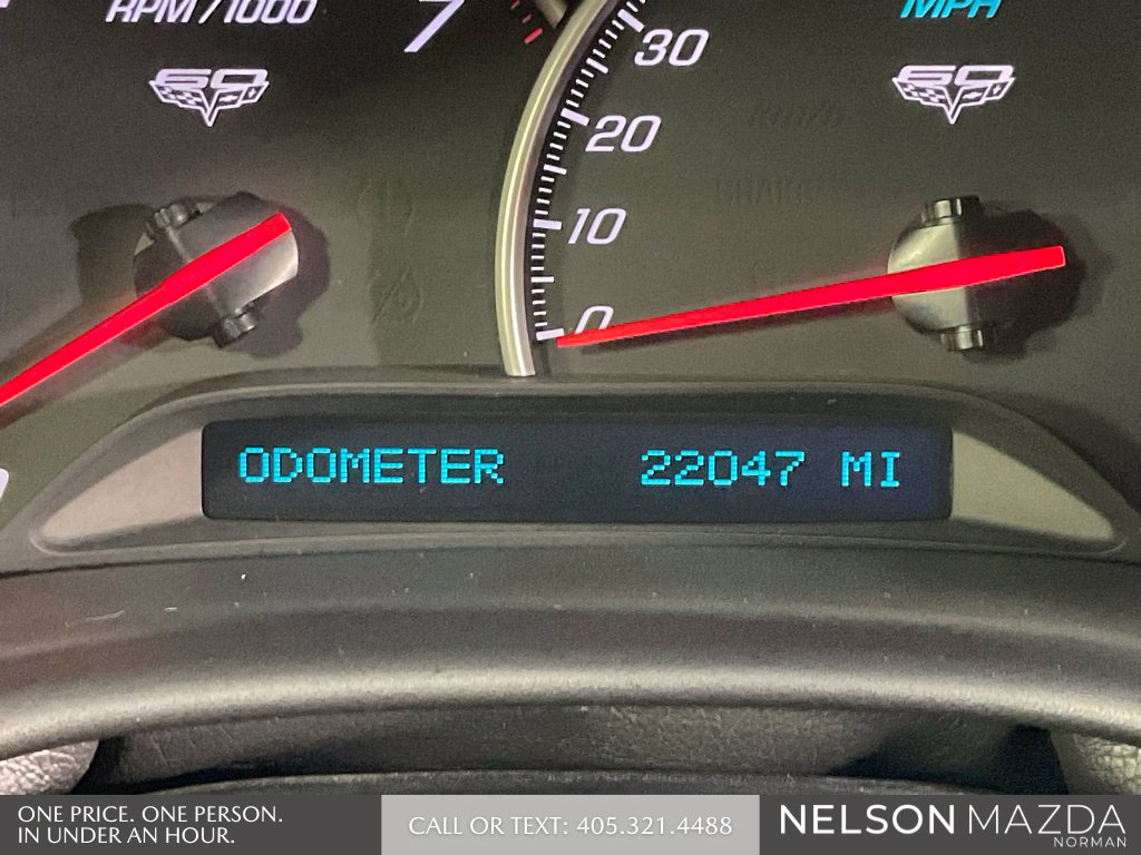 Used 2013 Chevrolet Corvette Grand Sport RWD image 37