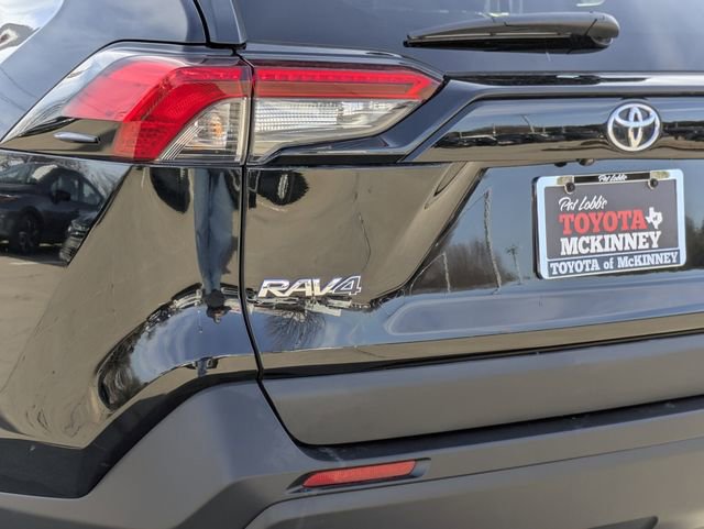 Used 2024 Toyota RAV4 XLE w/ Convenience Package image 8