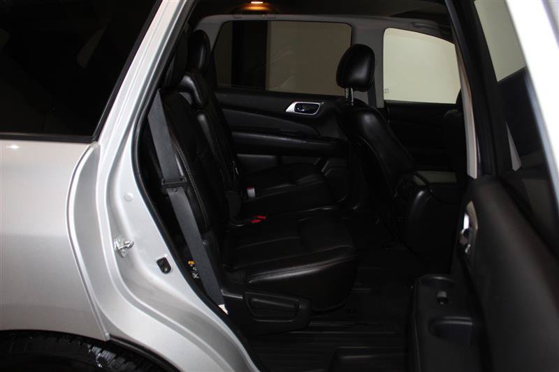 Used 2013 Nissan Pathfinder SL w/ SL Premium Pkg AWD/4WD image 29