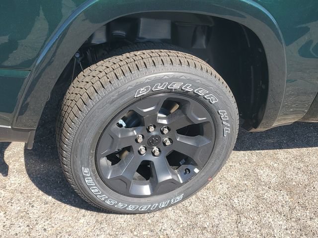 New 2026 RAM 1500 4x4 Crew Cab image 5
