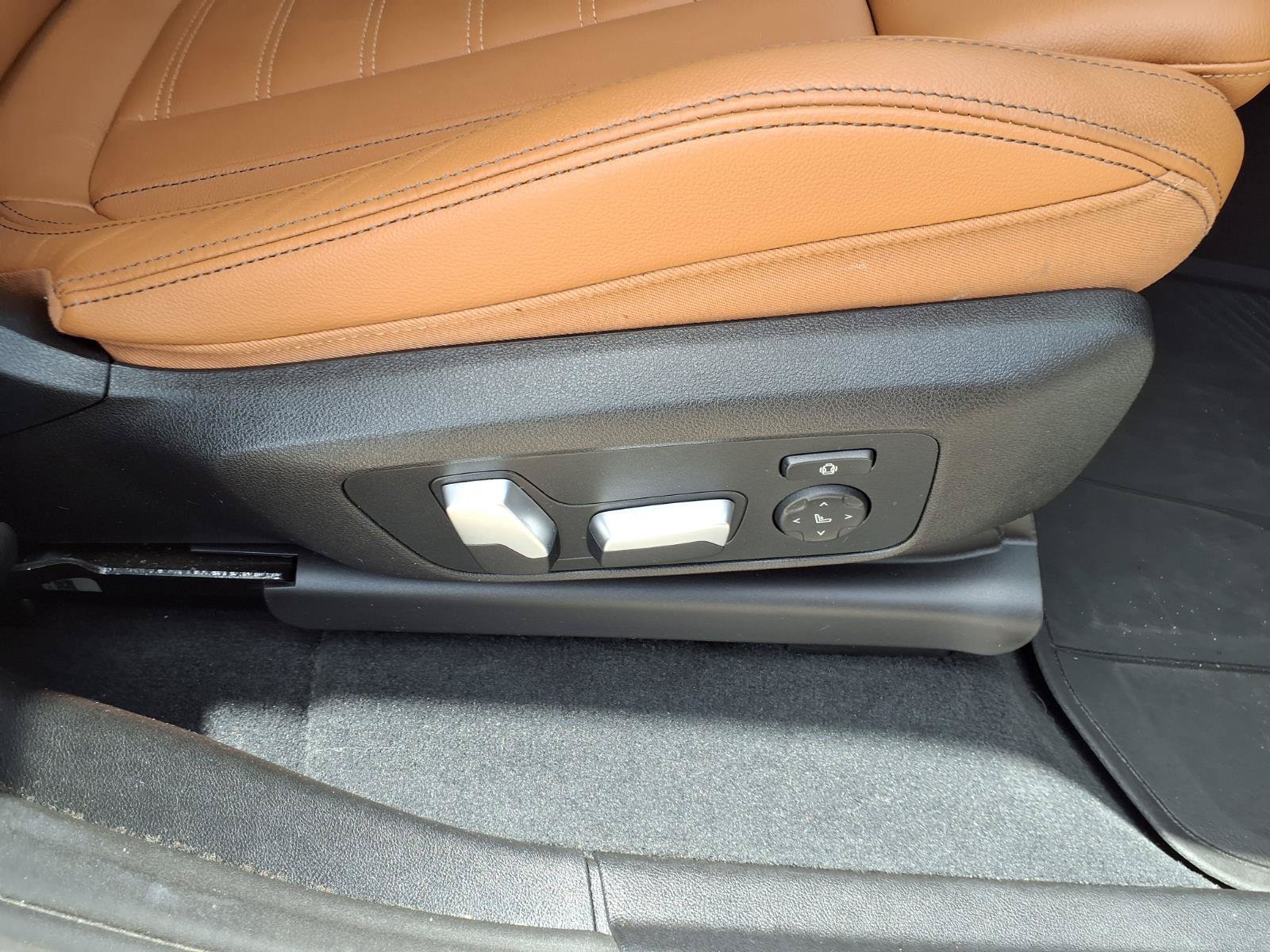 Used 2020 BMW X4 xDrive30i w/ Convenience Package AWD/4WD image 12