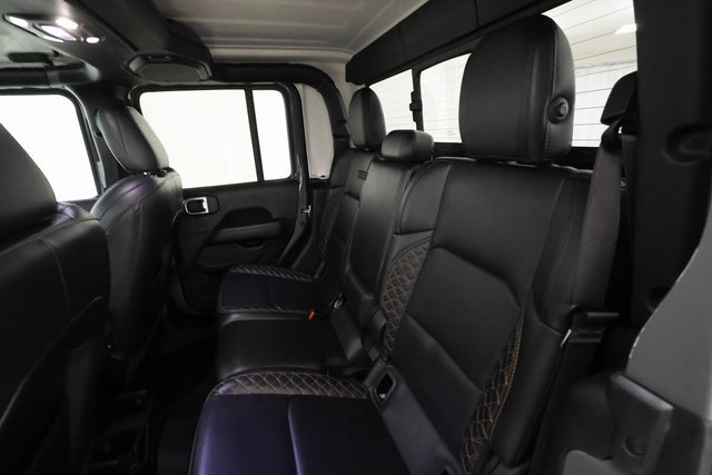 Used 2023 Jeep Gladiator Overland image 20