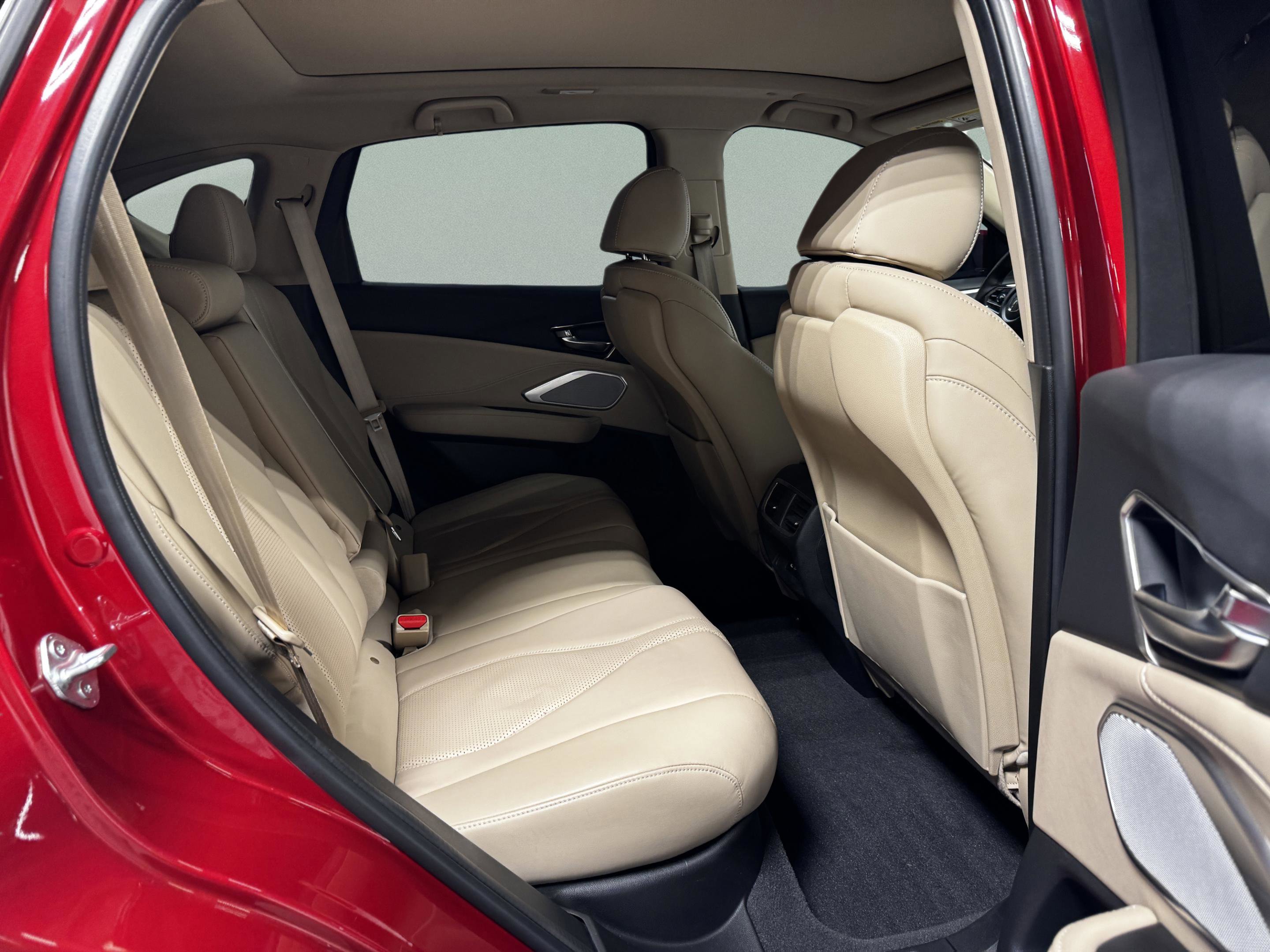 Certified 2023 Acura RDX FWD w/ Technology Package image 12