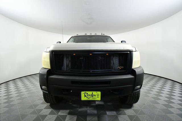 Used 2009 Chevrolet Silverado 3500 LTZ w/ LTZ Plus Package AWD/4WD image 8