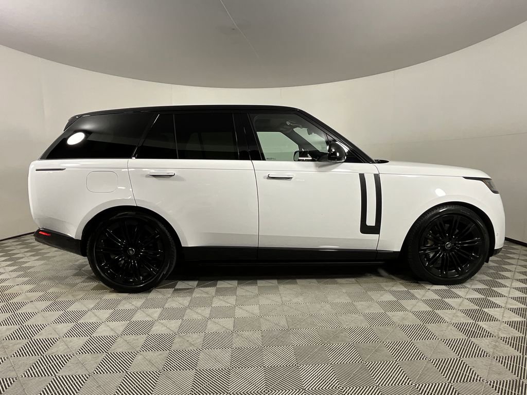 Certified 2023 Land Rover Range Rover SE AWD/4WD image 5