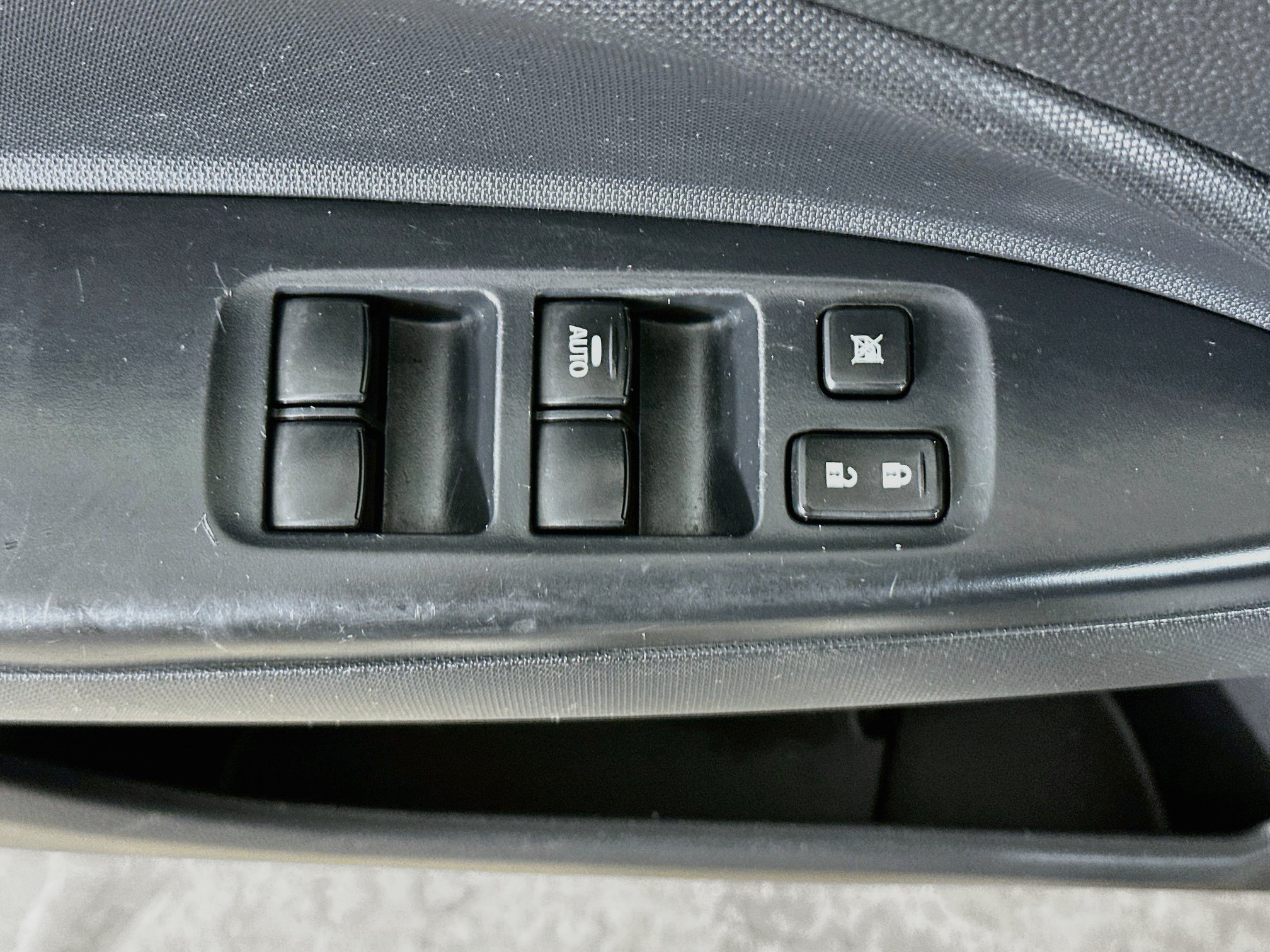 Used 2024 Mitsubishi Mirage ES FWD image 15