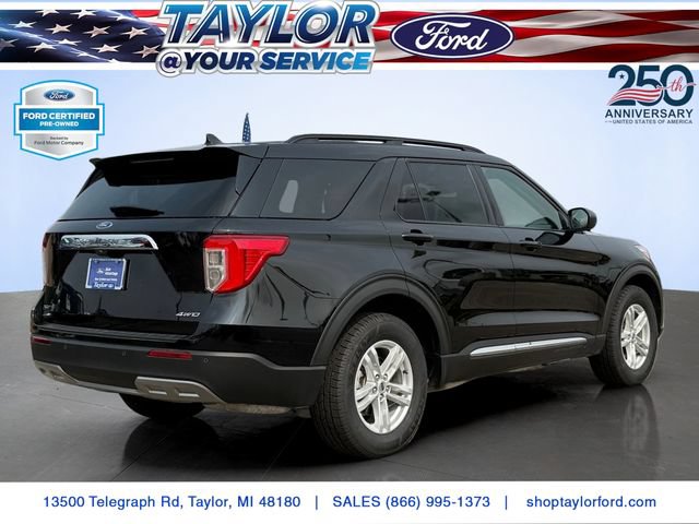 Certified 2024 Ford Explorer XLT w/ Equipment Group 202A AWD/4WD image 3
