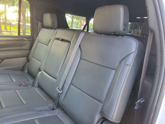 Used 2023 Chevrolet Suburban LT AWD/4WD image 11