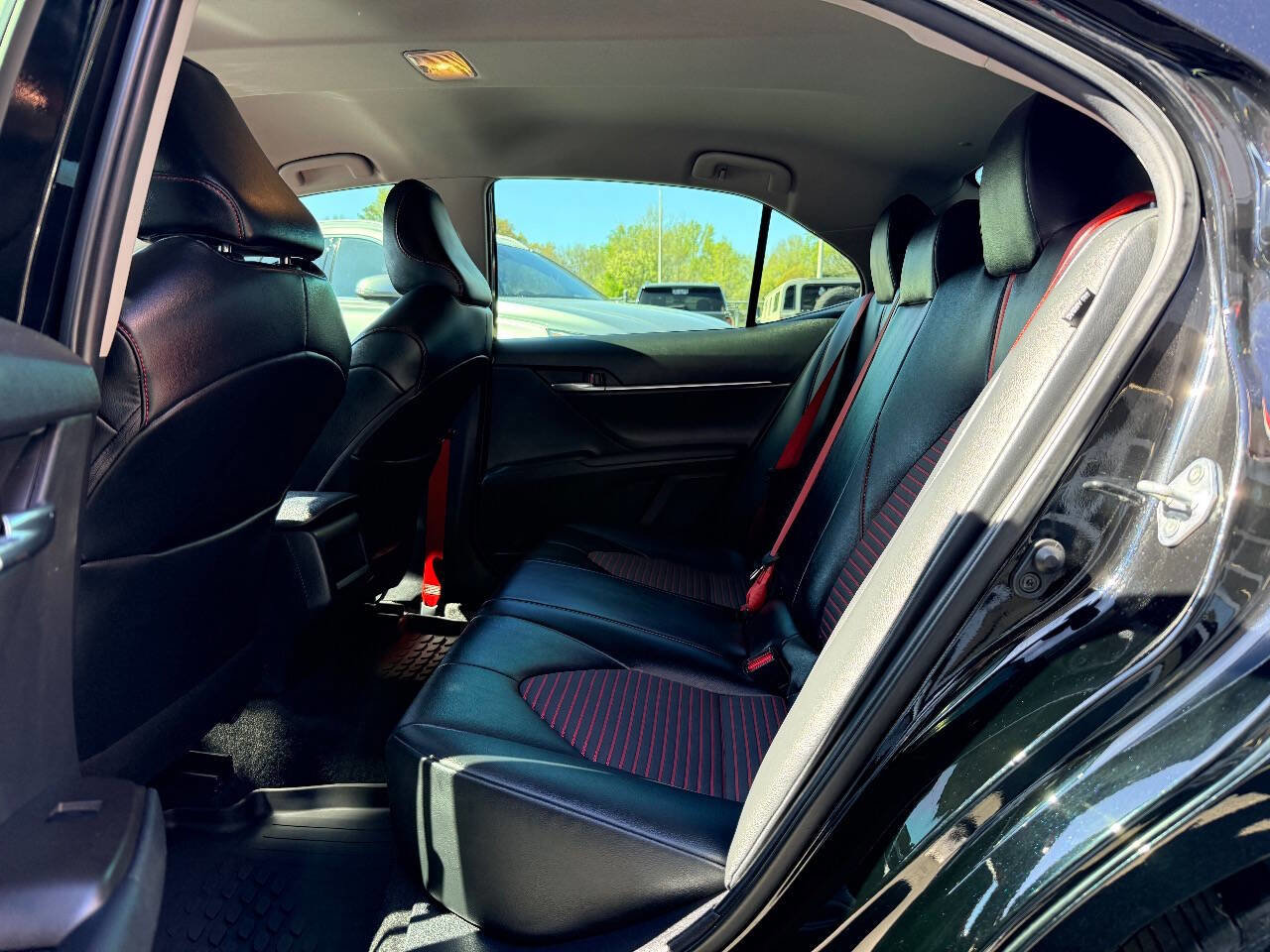 Used 2021 Toyota Camry TRD w/ TRD Package w/JBL Audio image 26