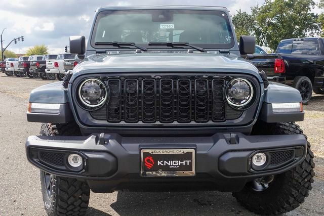 New 2025 Jeep Gladiator Willys image 3