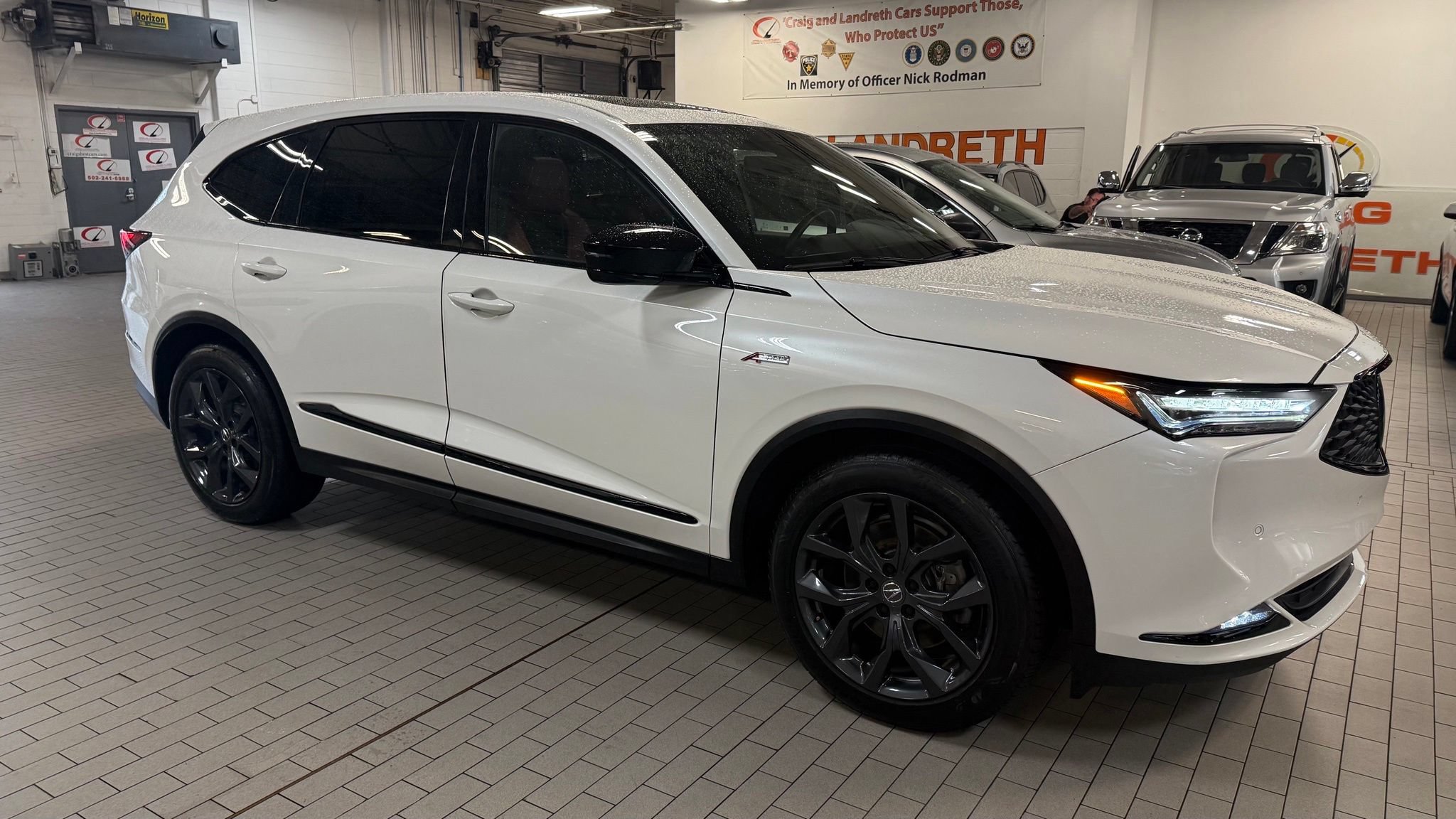 Used 2023 Acura MDX A-Spec AWD/4WD image 5