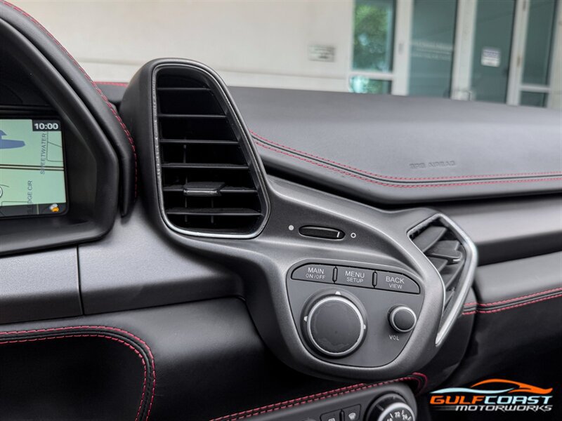 Used 2013 Ferrari 458 Spider RWD image 12