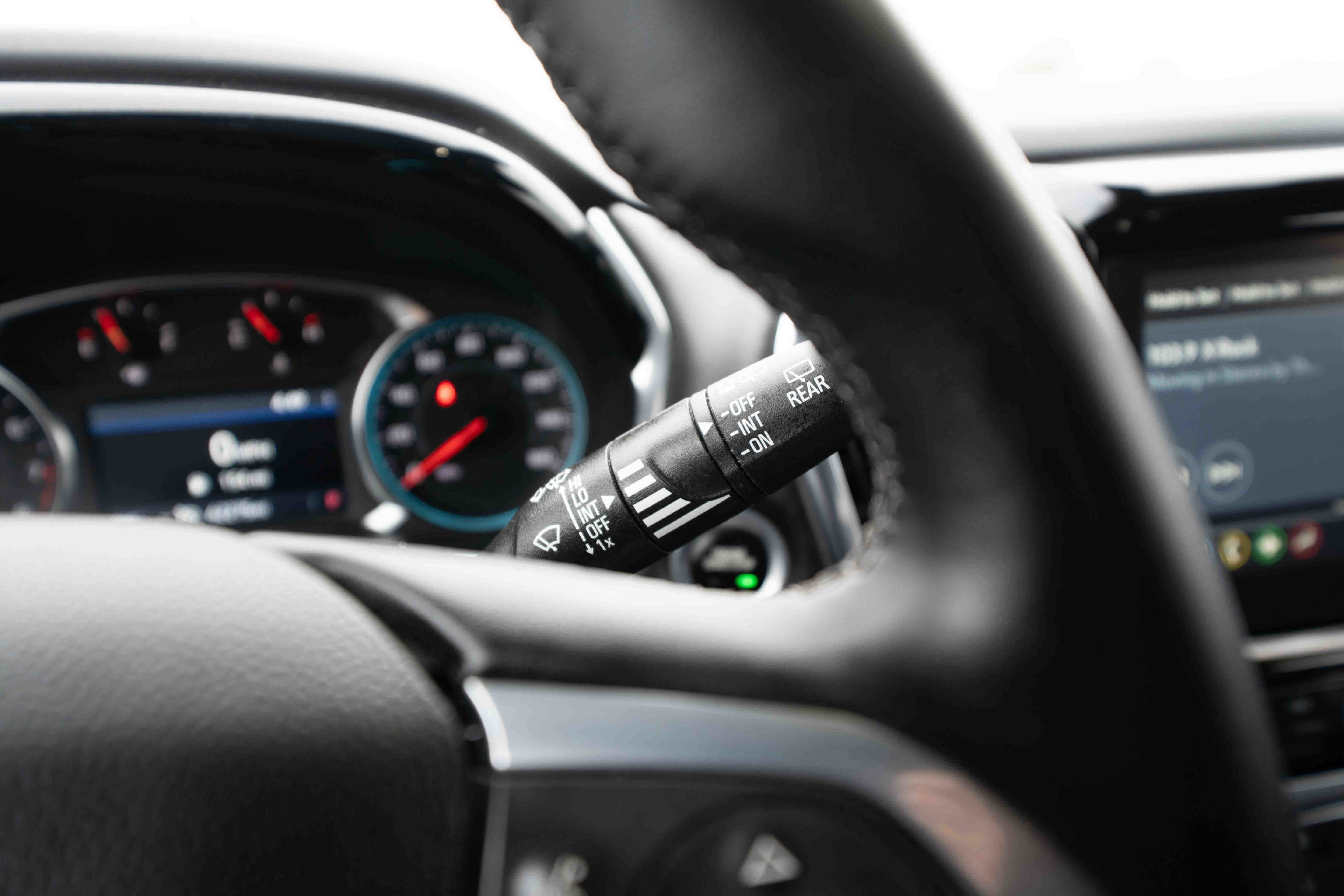 Used 2023 Chevrolet Traverse LT image 14