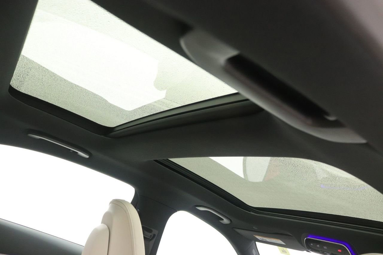 New 2026 Mercedes-Benz C 300 Sedan image 15