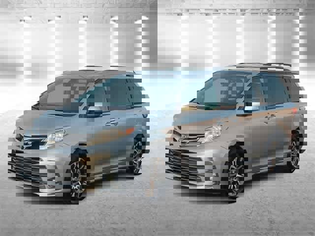 Used 2020 Toyota Sienna XLE image 4