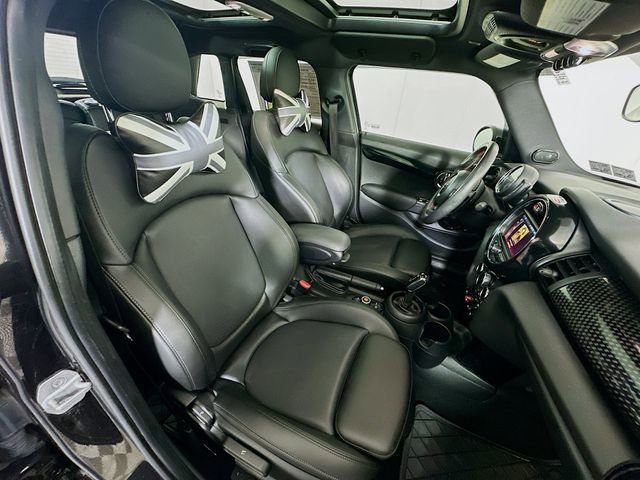 Used 2020 MINI Cooper S image 28