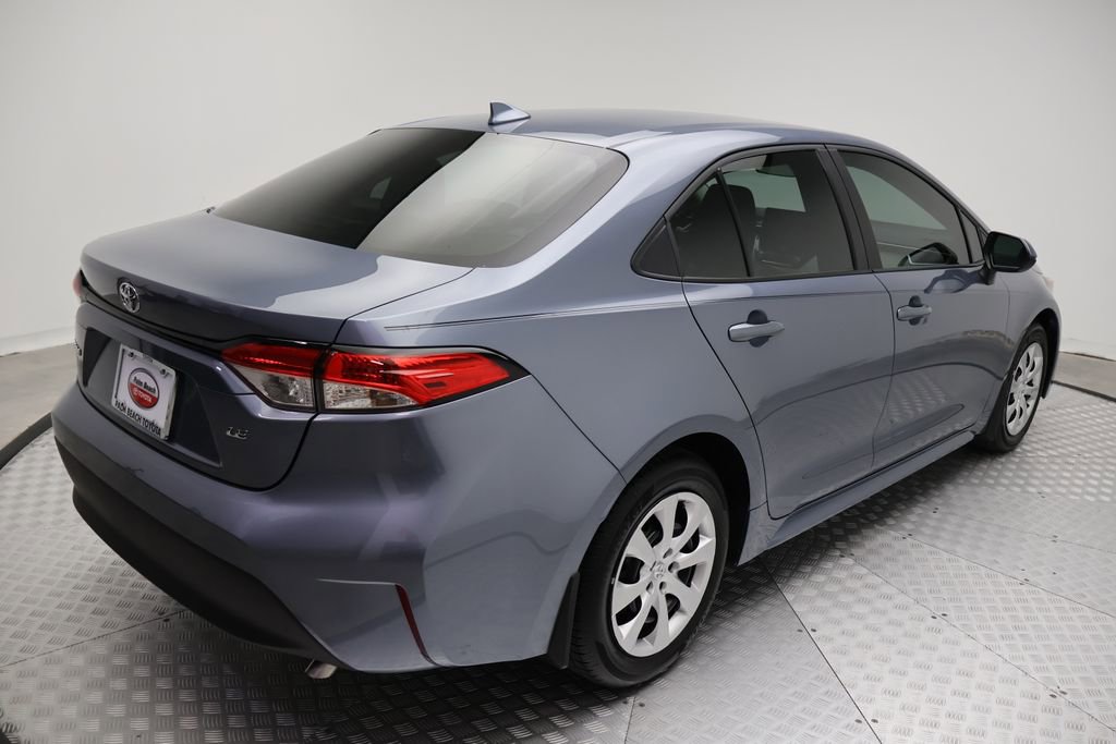 Certified 2025 Toyota Corolla LE FWD image 8
