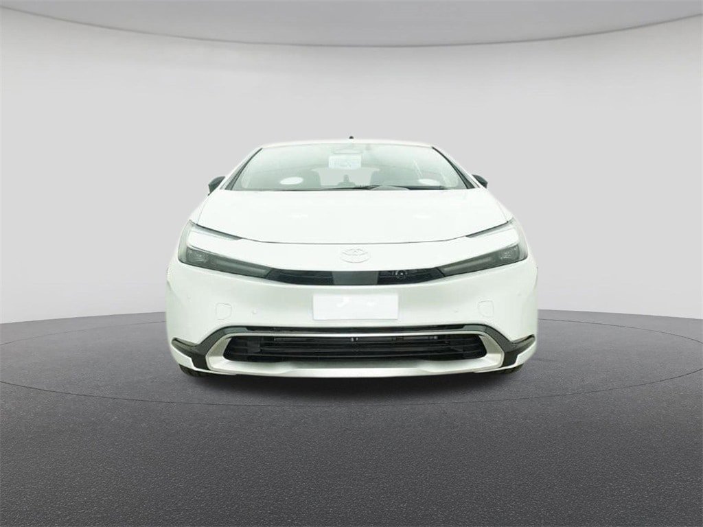 New 2026 Toyota Prius Plug-In Hybrid FWD image 31