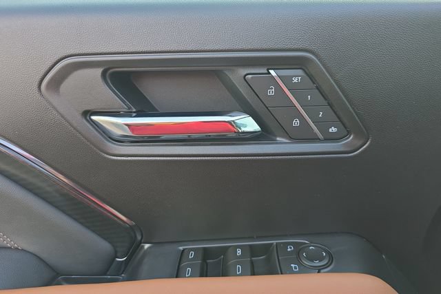 New 2026 GMC Canyon AT4 w/ Technology Plus Package AWD/4WD image 24