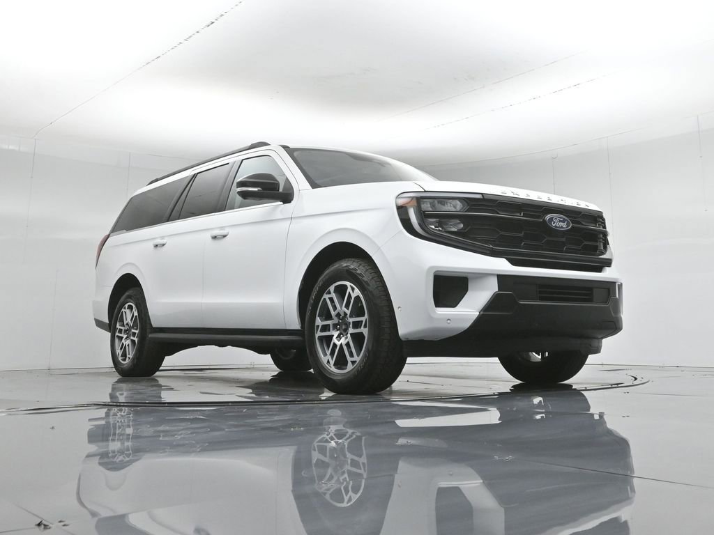 Used 2025 Ford Expedition Max Active AWD/4WD image 53