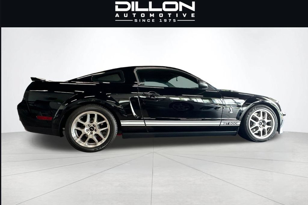 Used 2009 Ford Mustang Shelby GT500 RWD image 3