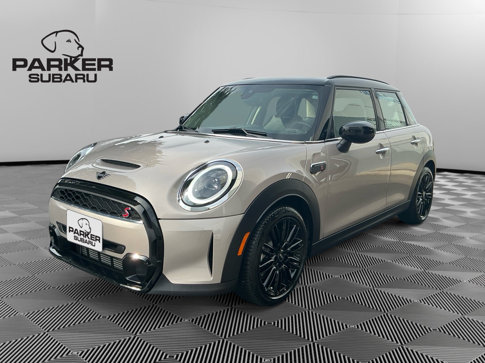 Used 2023 MINI Cooper S FWD image 1