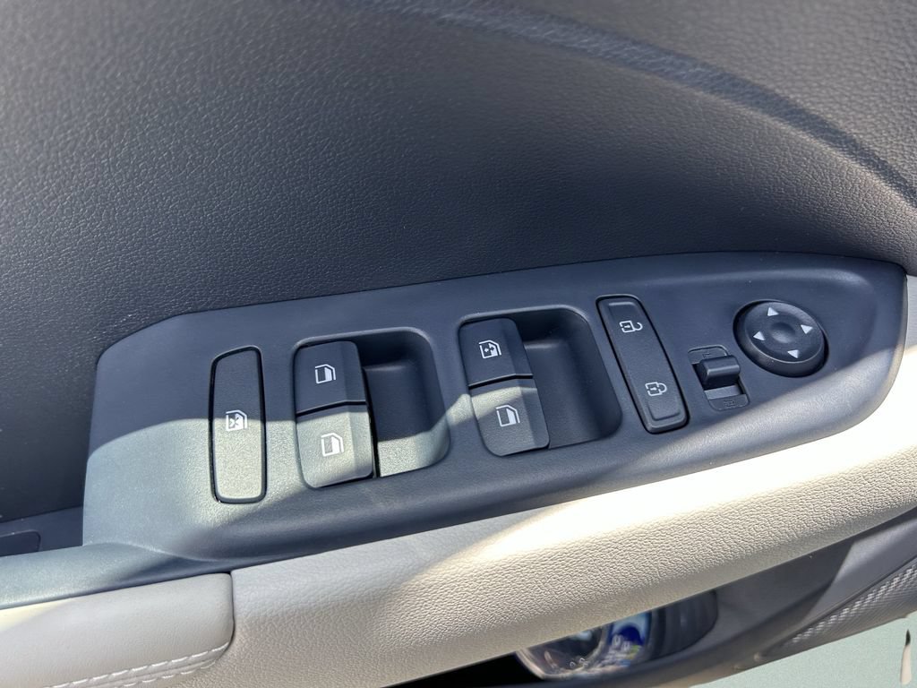 New 2026 Hyundai Venue SEL FWD image 20