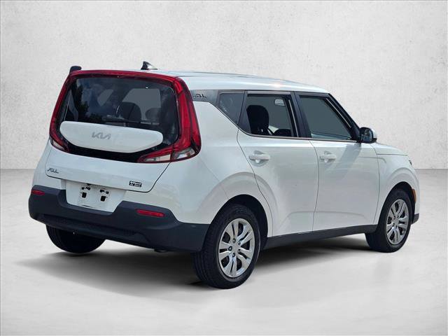 Used 2022 Kia Soul LX FWD image 5