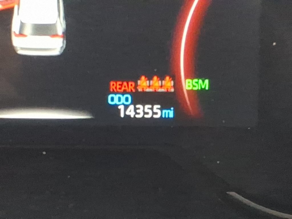 Used 2025 Toyota RAV4 XLE Premium w/ Weather Package FWD image 21