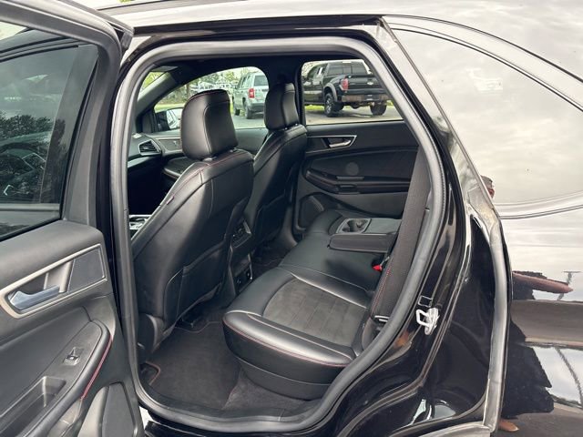 Used 2023 Ford Edge ST-Line AWD/4WD image 21