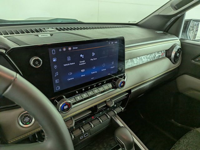 Certified 2024 Chevrolet Colorado ZR2 w/ Technology Package image 22