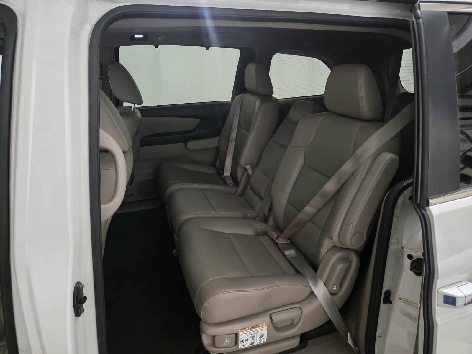 Used 2016 Honda Odyssey EX-L image 12