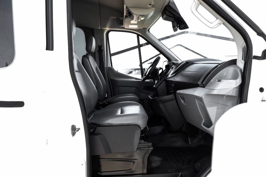 Used 2017 Ford Transit 350 XL image 29