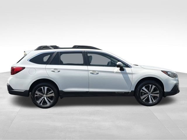Used 2019 Subaru Outback 2.5i Limited AWD/4WD image 9
