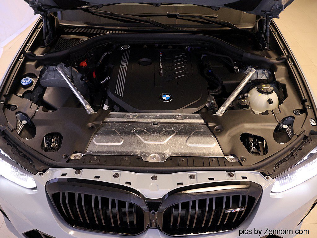 Certified 2024 BMW X4 M40i w/ Premium Package AWD/4WD image 40