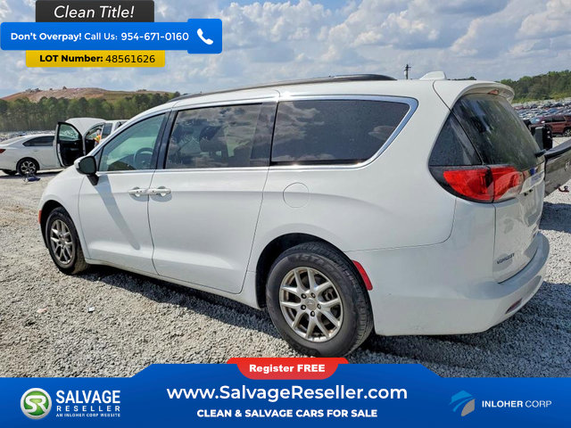 Used 2020 Chrysler Voyager Lxi FWD image 3