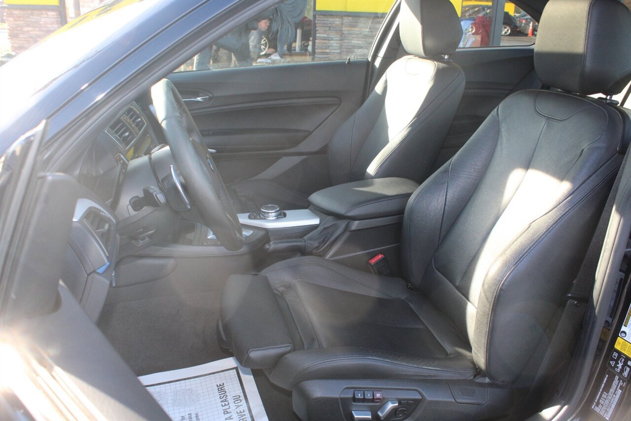 Used 2016 BMW M235i xDrive Coupe AWD/4WD image 40