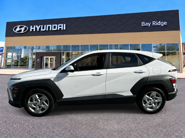 Used 2024 Hyundai Kona SE FWD image 8