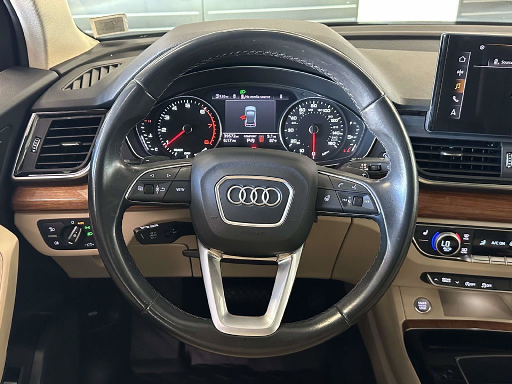Used 2023 Audi Q5 2.0T Premium w/ Convenience Package AWD/4WD image 18
