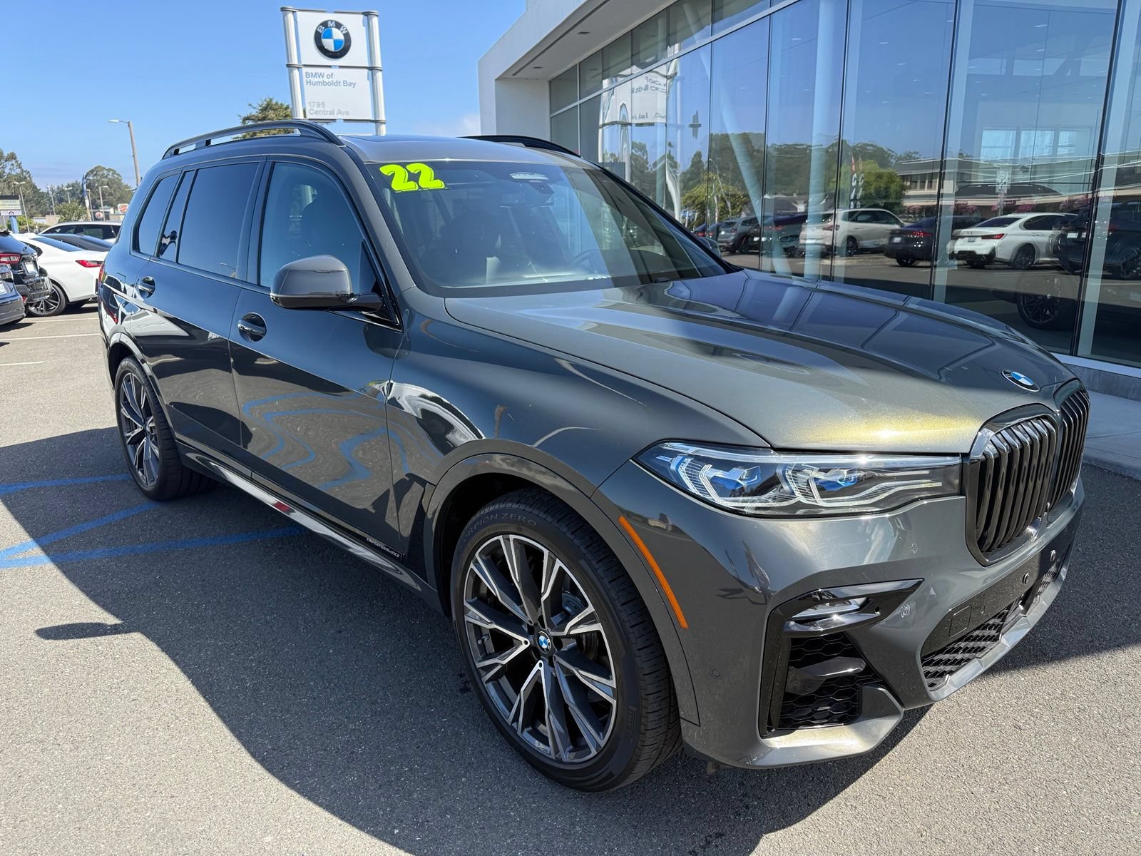 Used 2022 BMW X7 M50i AWD/4WD image 10
