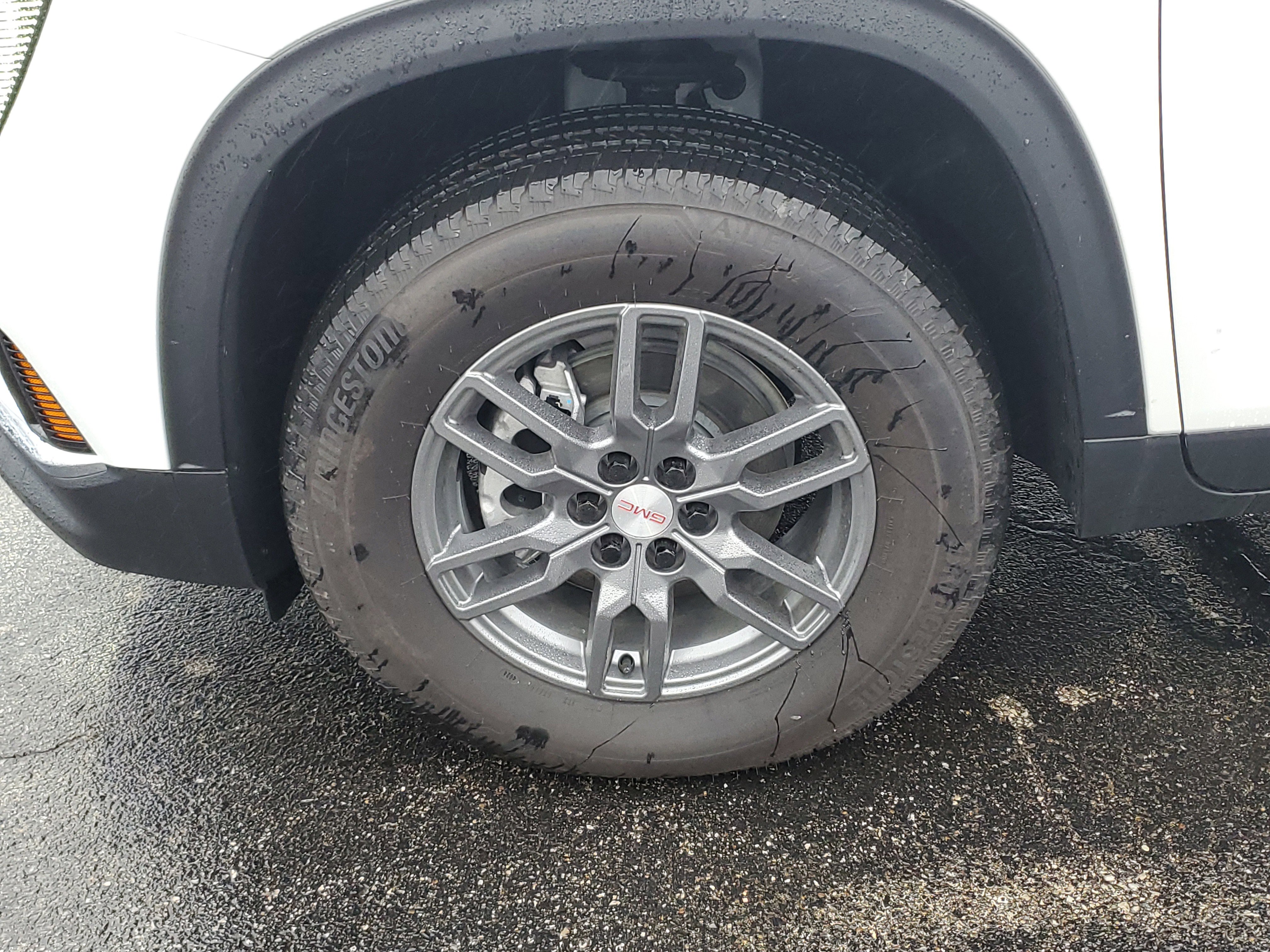 New 2025 GMC Acadia Elevation image 10