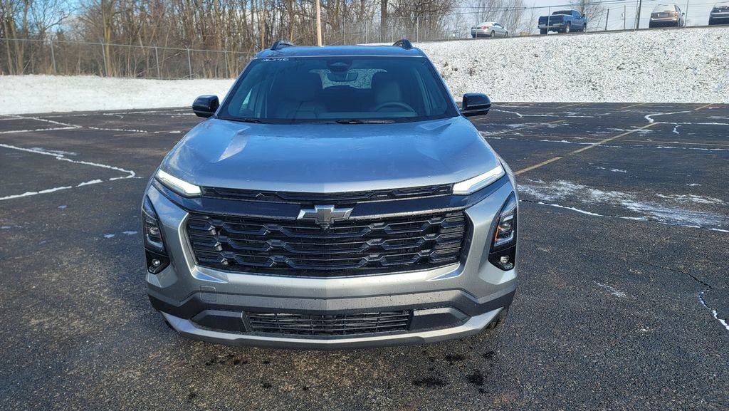 New 2026 Chevrolet Equinox LT w/ Convenience Package II image 3