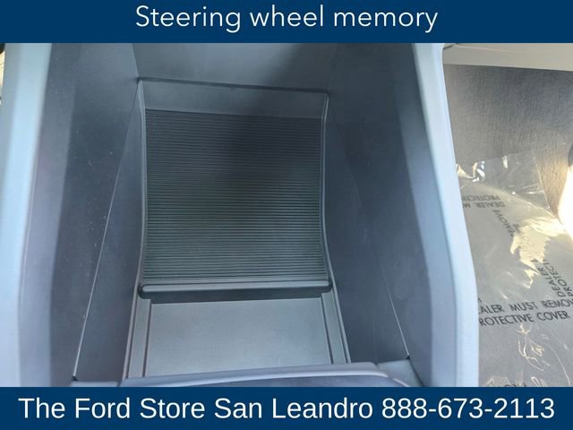 Used 2024 Lucid Air Touring image 24